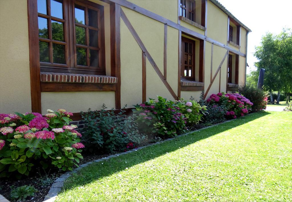 Le Chemin D'Ulphe Bed & Breakfast Boves Exterior photo